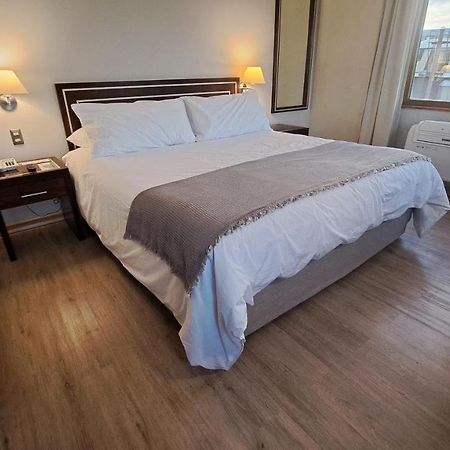Hotel Diego De Almagro Valdivia Bagian luar foto