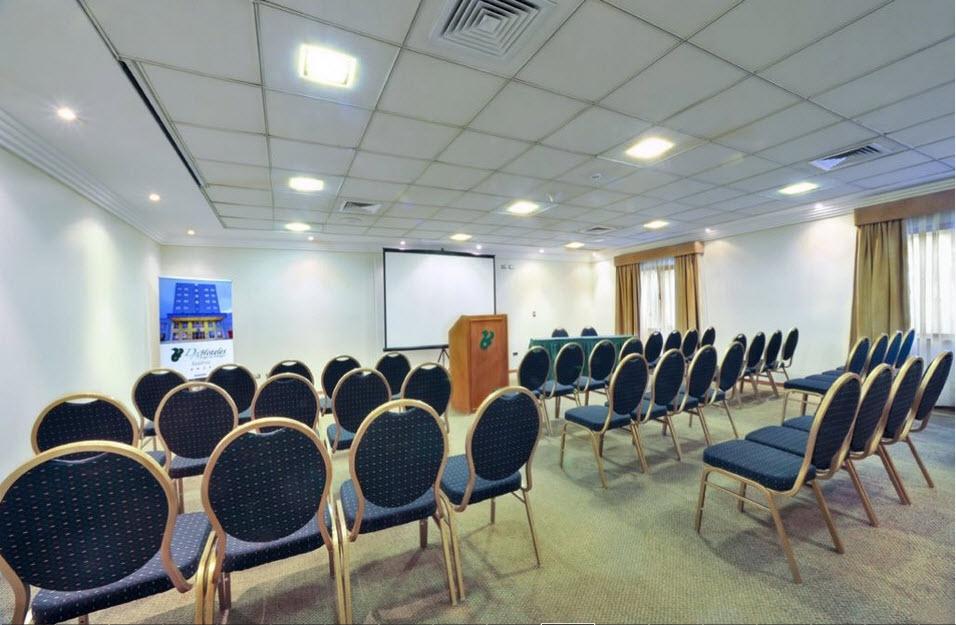 Hotel Diego De Almagro Valdivia Bagian luar foto